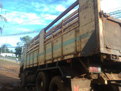 ขายรถบรรทุกสิบล้อดั๊มพ์ Mitsubishi 215 หน้ากากดำ เครื่อง HO7C 195 แรง เกียร์ HO ช่วงล่าง Isuzu 200