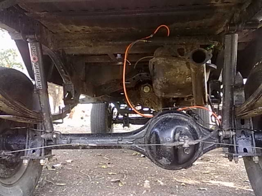 โช๊คกันสะบัด ติดคานแข็ง