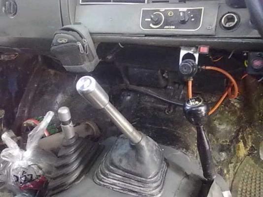 โช๊คกันสะบัด ติดคานแข็ง