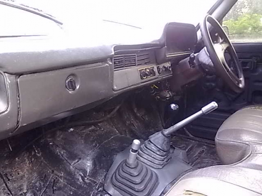 โช๊คกันสะบัด ติดคานแข็ง