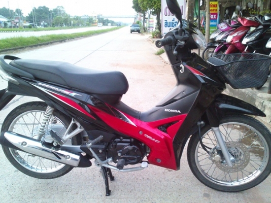 ฮอนด้า เวฟ110iปี54 สีแดงดำสภาพใหม่มากเครื่องดีวิ่งน้อย