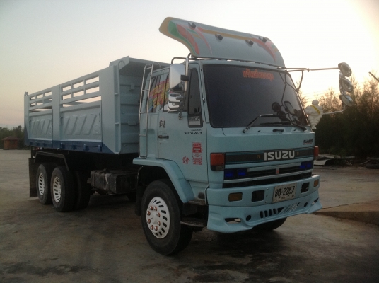 ขายด่วน240นางฟ้าดั้มสามมิตรสวยๆ