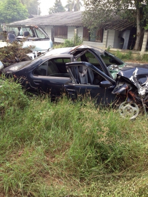 ขายซาก นิสสัน B14 ขายซาก นิสสัน B14