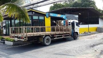 ขาย HINO MEGA ติดเครน 3 ตัน ปี 46 เครื่อง 175 แรง