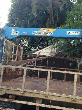 ขาย HINO MEGA ติดเครน 3 ตัน ปี 46 เครื่อง 175 แรง