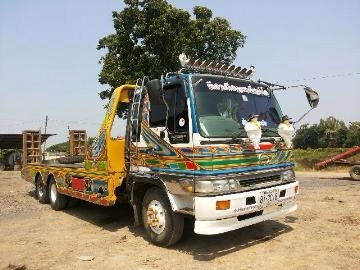 ขายด่วน HINO 195 Hp เทรลเลอร์บรรทุกรถเกี่ยว ยาง 8.25 (ทีมงานรถคุณภาพ)