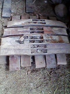 ขายด่วน! ใบแทร๊กรถเกี่ยวข้าว ราคาถูก มี100กว่าใบ ขายด่วน! ใบแทร๊กรถเกี่ยวข้าว ราคาถูก มี100กว่าใบ