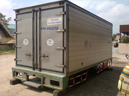 ตู้แห้ง 6 ล้อ ISUZU NPR ยาว 5 เมตร สวยๆๆๆ