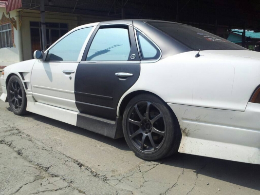 ขายnissanเซฟิโร่A31เครื่องเดิมแก๊สแล้วขาย139000สนใจ0853647170