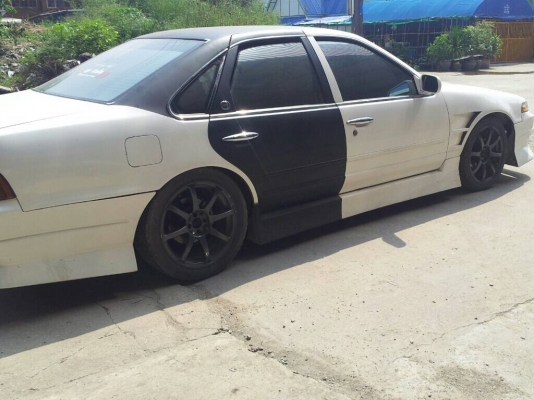 ขายnissanเซฟิโร่A31เครื่องเดิมแก๊สแล้วขาย139000สนใจ0853647170