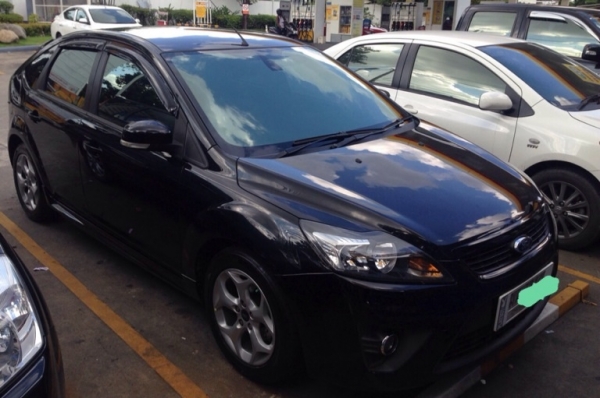 ขายดาวน์ Ford Focus 5 dr. TDCI 2.0 ปี 2011 รุ่น Top สีดำ