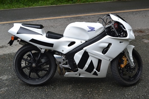 ขาย HONDA VFR 400 NC30 1993 ทะเบียนแท้ ขาย HONDA VFR 400 NC30 1993 ทะเบียนแท้