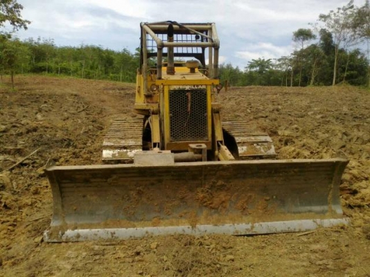 ขายด่วนรถแทรคเตอร์ CATERPILLAR D3C เครื่องดี ช่วงล่างสวย พร้อมใช้งาน