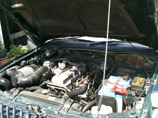 ขาย STRADA GRANDIS 2.8 GLS 4WD TWOTONE ปี 2000 เกียร์ธรรมดา