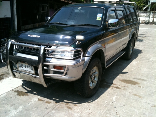 ขาย STRADA GRANDIS 2.8 GLS 4WD TWOTONE ปี 2000 เกียร์ธรรมดา