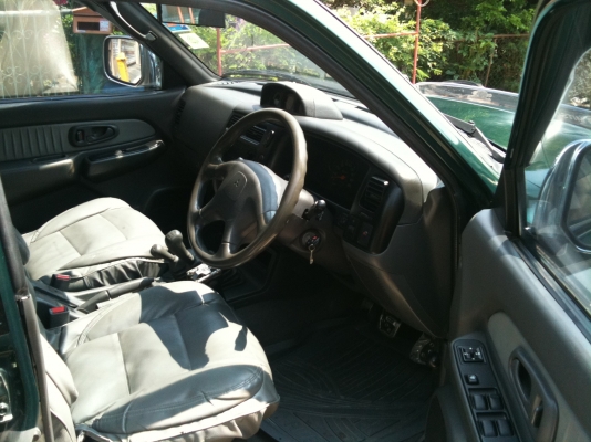 ขาย STRADA GRANDIS 2.8 GLS 4WD TWOTONE ปี 2000 เกียร์ธรรมดา