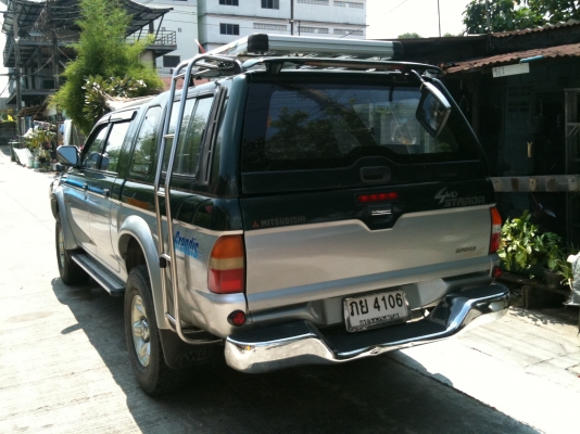 ขาย STRADA GRANDIS 2.8 GLS 4WD TWOTONE ปี 2000 เกียร์ธรรมดา