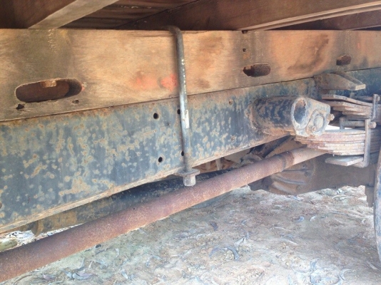 **165,000บ.ต่อรองนิดหน่อย**ขายตามสภาพ ไม่ได้ใช้งาน 6ล้อMAZDA วางเครื่องISUZU 100แรง (ลงเล่ม) ช่วงล่าง 5น็อต คัสซีสวยเดิมไม่มีผุไม่มีดาม กระบะยาว4.20ม.สภาพดีไม่ผุ หัวเดิมภายในดีคอนโซลครบ ยางดี6เส้น รถจอดครับ เอกสาร ม.79 เช็คระบบเบรคกับระบบไฟใช้งานได้เลย รา