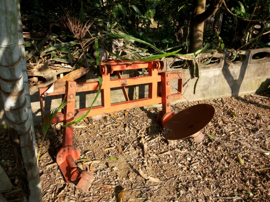 **ขายดาวน์ 160,000 บ.ต่อรอง** รถไถ2เพลา ส้มๆ KUBOTA L3608 4WD สภาพดี เครื่องแน่นๆ แรงดี ไม่เยิ้ม ระบบไฮฯใช้งานได้ปกติ เกียร์ดีไม่หลุดไม่หอน พร้อมอุปกรณ์ 4ชิ้น ใบดัน หาง3,หาง5 โรตารี่ ครบชุด ยางดี4เส้น พร้อมใช้ พร้อมลุยงาน เปลี่ยนสัญญาส่งต่อ งวดใหญ่ 60,0