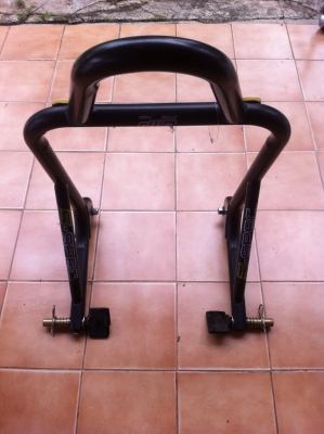 ธารนนทบุรี//ขายสแตนตั้งรถมอไซค์ bigbike ราคา1,200บาท พร้อมจัดส่ง "มือสองครับ"