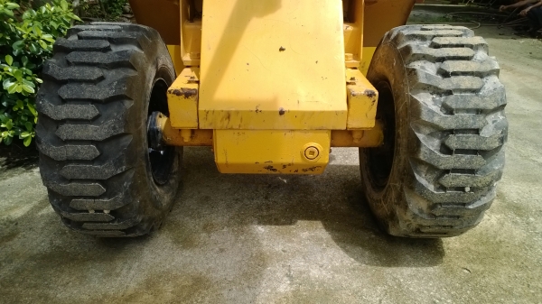 รถตักล้อยาง เลี้ยวเอว WS200 รถสวย แน่นๆ เอวแน่น..(รถขนาดWA30) รถตักล้อยาง เลี้ยวเอว WS200 รถสวย แน่นๆ เอวแน่น..(รถขนาดWA30)