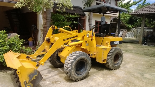 รถตักล้อยาง เลี้ยวเอว WS200 รถสวย แน่นๆ เอวแน่น..(รถขนาดWA30) รถตักล้อยาง เลี้ยวเอว WS200 รถสวย แน่นๆ เอวแน่น..(รถขนาดWA30)