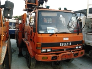 ISUZU ROCKY 6 ล้อ พร้อมเครน5ตัน สนใจติดต่อ 0947969069