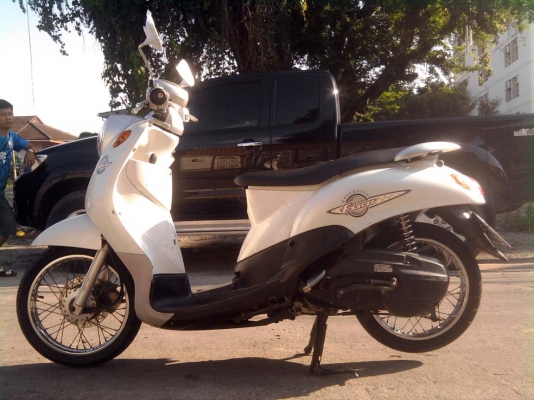 ขออนุญาติขาย Yamaha Fino 115 cc. สีขาวมุก โอนให้ฟรีครับ