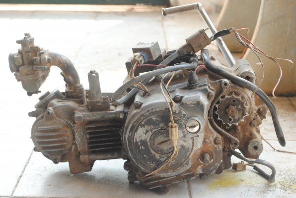 ขายเครื่องเฟรช พร้อมอุปกรณ์ ราคา 2200 บาท