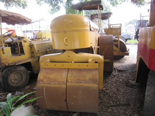 ขายรถบดถนน 3 ล้อเหล็ก ขนาด 8 ตัน ราคาถูก