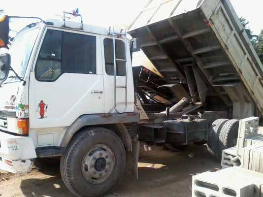 ขาย หกล้อดั้ม fuso ปี94