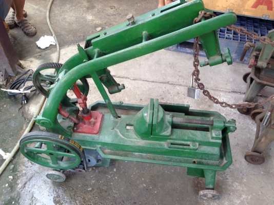 ขายแท่นเลื่อยตัดเหล็ก HERO 16 นิ้ว สภาพสวย แท่นแน่น พร้อมใช้งาน