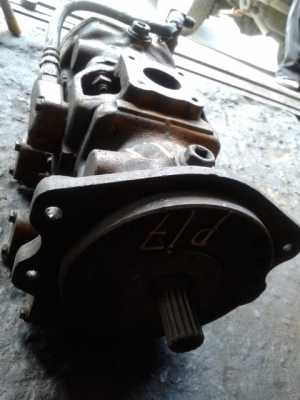 ขายปั้มไฮโดรลิค PC60-5 นำเข้าจากญี่ปุ่น ขายปั้มไฮโดรลิค PC60-5 นำเข้าจากญี่ปุ่น