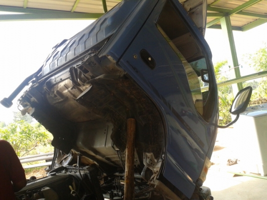 หกล้อดั้ม ISUZU NPR135แรงเทอร์โบ รถห้างแท้ปี47กะบะด้มต่อให่มครับพร้อมใช้ทันที ทะเบียนพร้อม