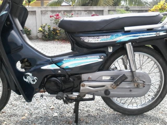 ขายดรีมทูเครื่องดำรถปี 40 ทะเบียนขาดปี 54 เครื่องเดิมเจ้าของรักษาดีมากรถพร้อมใช้ ขาย 9500 บาท