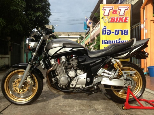 ต้ำพระราม2ขาย yamaha xjr1300 ปี 02 อินวอย พรบ. รถสวยพร้อมใช้เครื่องดี