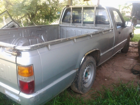 รถมิตรซูไซโคลนเครื่องดีภาษีไม่ขาด