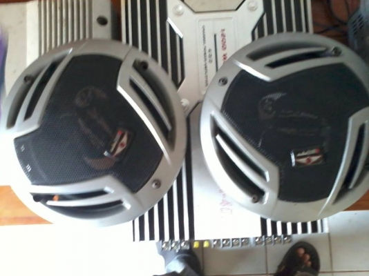 ขายเหมาชุดเครื่องเสียง 4500 บาท 0884050628