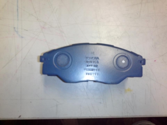 ขายเหมา ผ้าเบรคหน้า โตโยต้า วีโก้