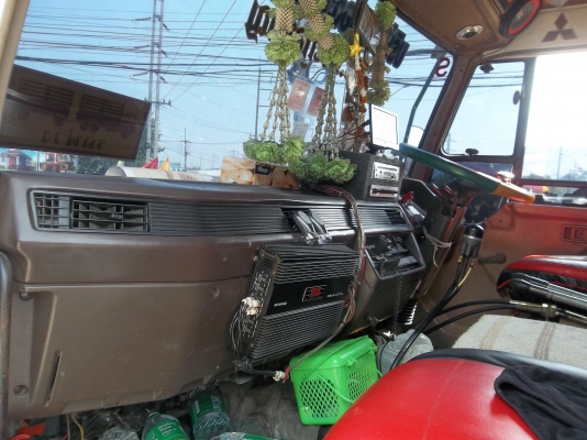 ขายด่วนรถบรรทุกMITSU 220เทอร์โบ 10 ล้อดั้มพร้อมลูกพ่วง 2เพลาดั้มตามสภาพ