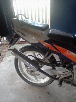 ขาย Honda NSR 150รถมีทะเบียนพร้อมโอน 8000 บาท