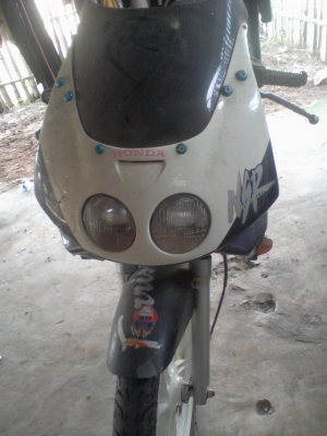 ขาย Honda NSR 150รถมีทะเบียนพร้อมโอน 8000 บาท