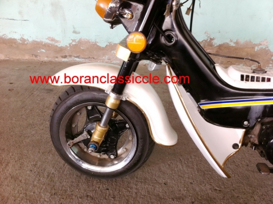 ชาลี ขายทิ้งครับ ราคานี้สุดคุ้มครับ ชาลี ขายทิ้งครับ ราคานี้สุดคุ้มครับ