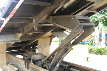 อีซูซุNPR-59L ดั้มจดทะเบียน ปี 39 ติดต่อด่วน0836272571