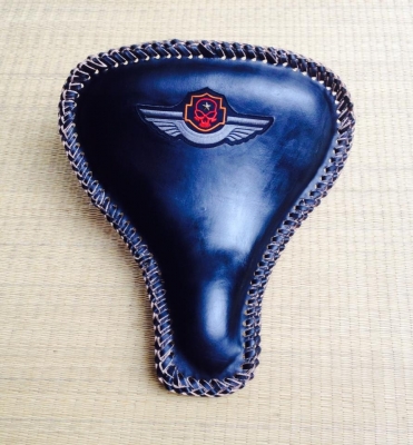 ขายเบาะเดี่ยว หนังแท้ ราคาเริ่มที่ 2500บาท สินค้ามีจำหน่ายอยูู่ตลอด