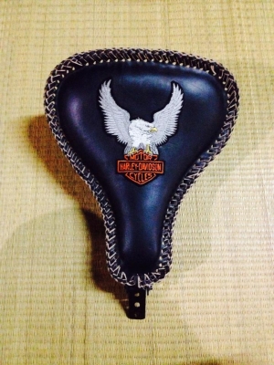 ขายเบาะเดี่ยว หนังแท้ ราคาเริ่มที่ 2500บาท สินค้ามีจำหน่ายอยูู่ตลอด