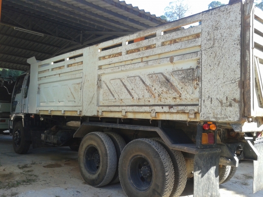 รถ Hino 227 สนใจ ติดต่อ  081-7976510