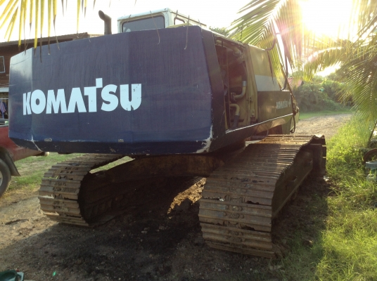 ขายรถแบคโฮKOMUTSU PC 200รุ่น5 ไฟฟ้าครบ ปั้มเดิมเครื่องเดิม คอนโทลยาว ขายรถแบคโฮKOMUTSU PC 200รุ่น5 ไฟฟ้าครบ ปั้มเดิมเครื่องเดิม คอนโทลยาว