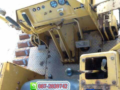 ขาย  รถแทรกเตอร์ตีนเป็ด KOMATSU D21P-5