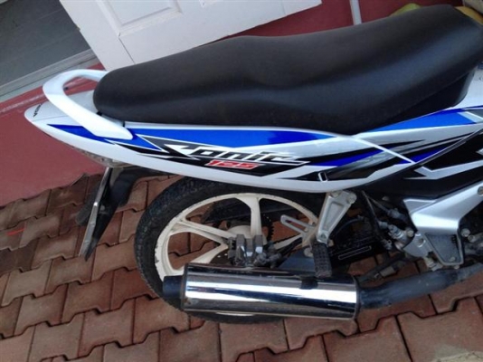 ขายโซนิค ผมเจ้าของรถขายเอง รถเดิม ทะเบียนตอง <<ปรับราคา>>